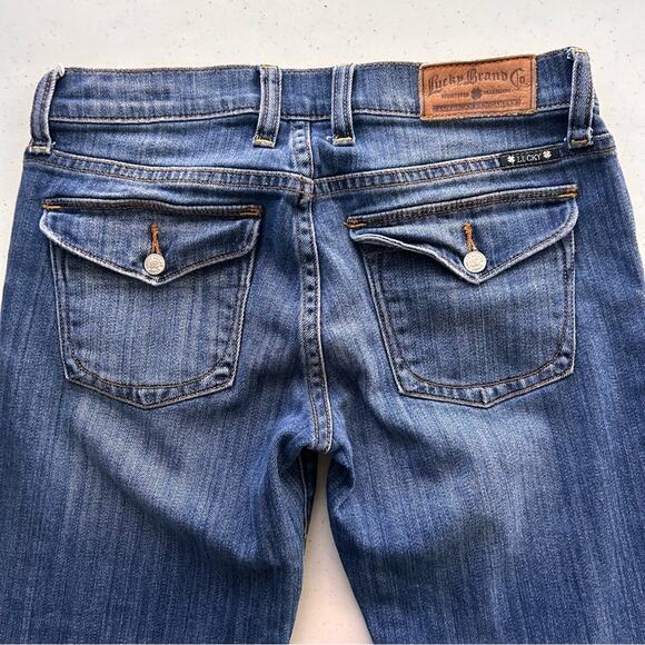 Guess Blue Ankle‎ Cropped Jeans with Faded Wash - Picture 4 of 11
